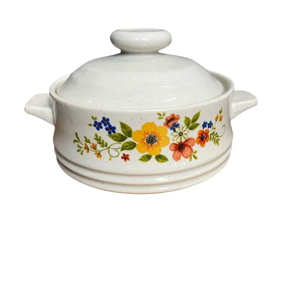 Vintage Set of‎ Sweet Flowers Serve 'N Store Stoneware Casserole Dishes w/Lid